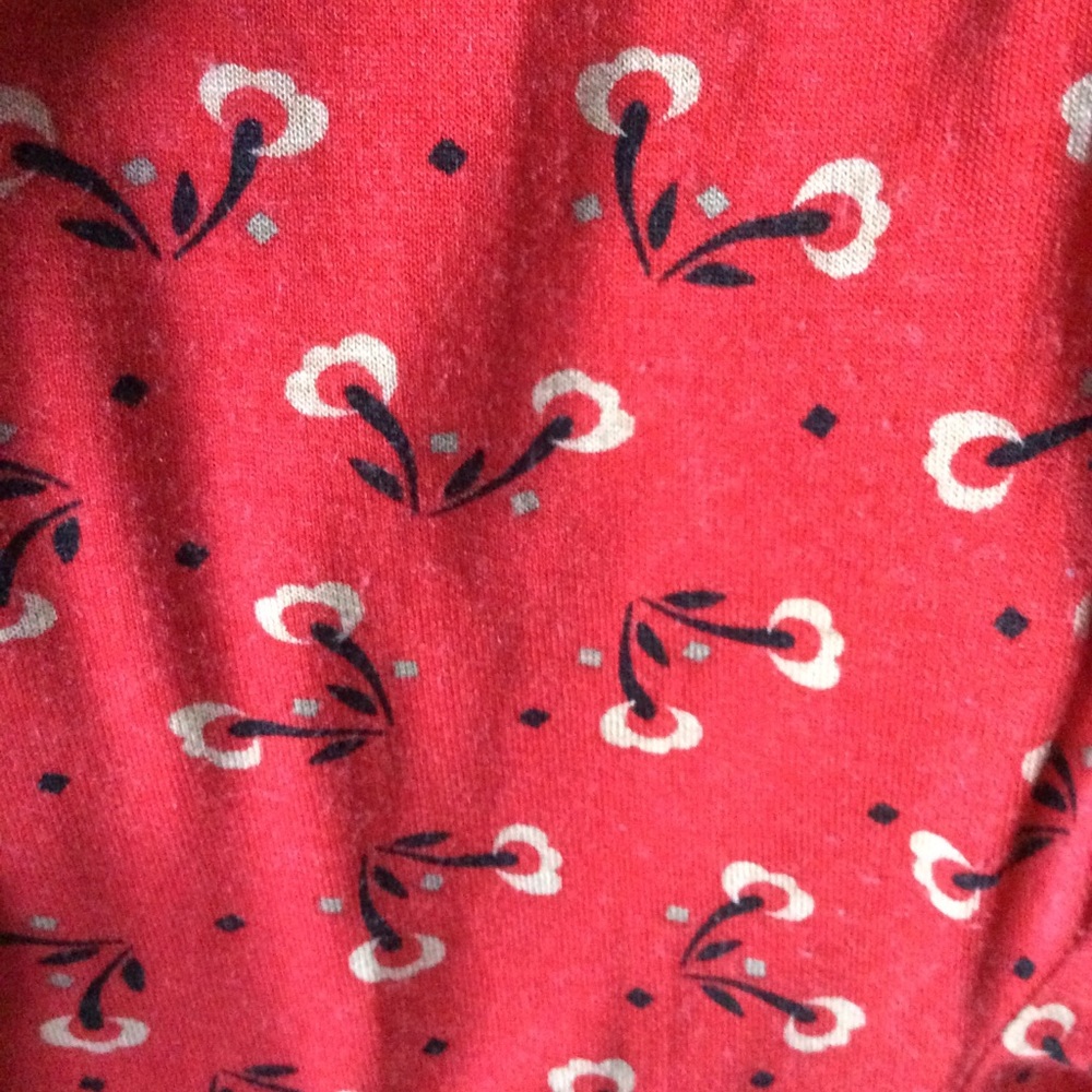 Sexy Red Choker Blouse - Picture 3 of 3